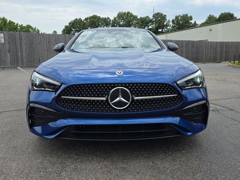 Used 2025 Mercedes-Benz CLE 300 4MATIC Coupe image 8