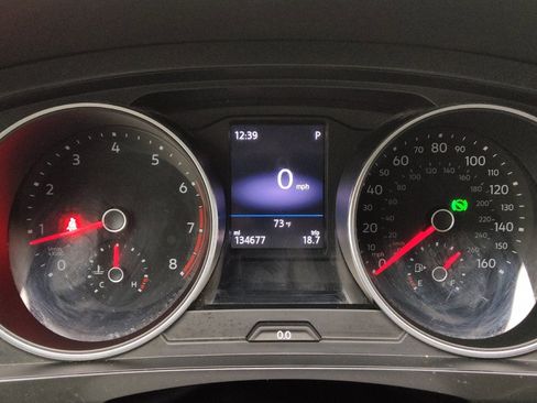 Used 2018 Volkswagen Tiguan S FWD image 23
