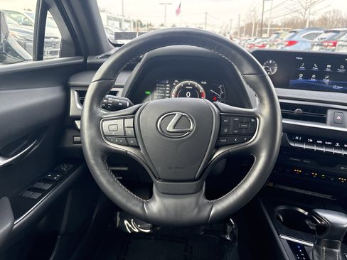 Used 2020 Lexus UX 250h w/ Premium Package image 20