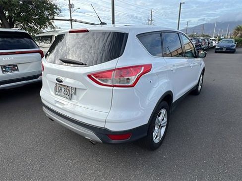 Used 2016 Ford Escape SE image 5