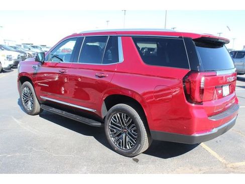 New 2026 GMC Yukon Elevation AWD/4WD image 12