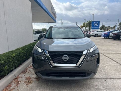 Used 2023 Nissan Rogue S FWD image 2