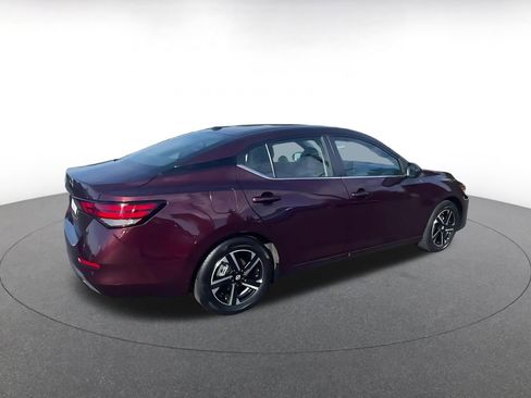 Used 2025 Nissan Sentra SV image 14