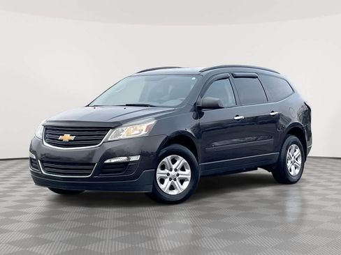 Used 2016 Chevrolet Traverse LS image 1