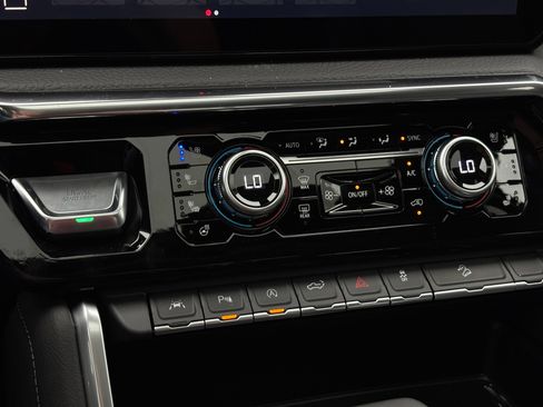 New 2026 GMC Sierra 1500 Denali AWD/4WD image 31
