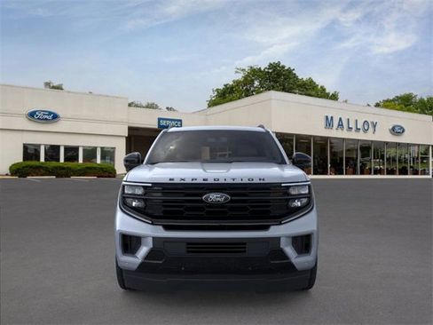 New 2026 Ford Expedition Platinum w/ Stealth Appearance Package image 6