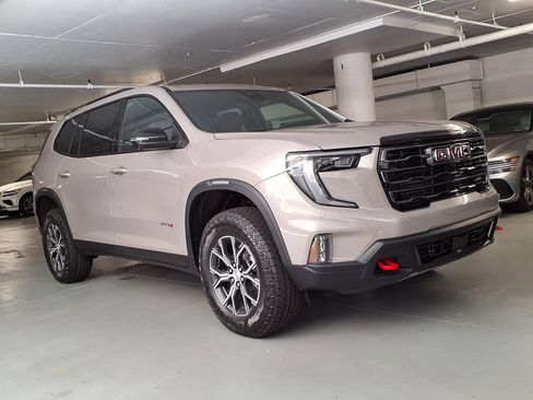 New 2026 GMC Acadia AT4 w/ Luxury Package AWD/4WD image 3