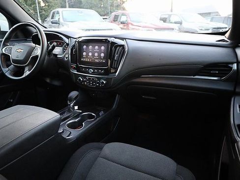 Used 2023 Chevrolet Traverse LT w/ LPO, Cargo Package image 24