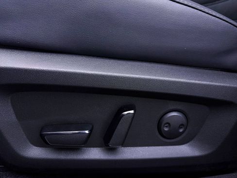 New 2026 Mitsubishi Outlander LE FWD image 14