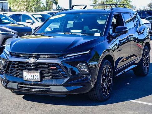 Used 2024 Chevrolet Blazer RS w/ Driver Confidence II Package image 3