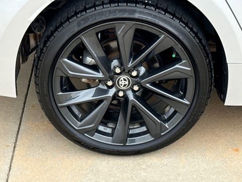 Used 2024 Toyota Corolla SE image 9