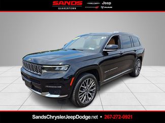 Used 2023 Jeep Grand Cherokee L Summit AWD/4WD video 1