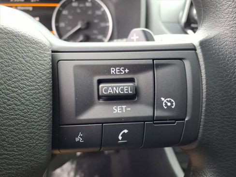 New 2026 Nissan Rogue S image 21