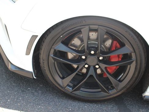 Used 2017 Chevrolet Camaro LT RWD image 58