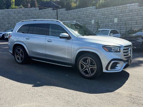 Used 2026 Mercedes-Benz GLS 450 4MATIC image 6