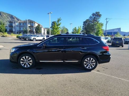 Used 2019 Subaru Outback 3.6R Touring AWD/4WD image 11