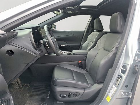 Used 2023 Lexus RX 350 Premium image 13