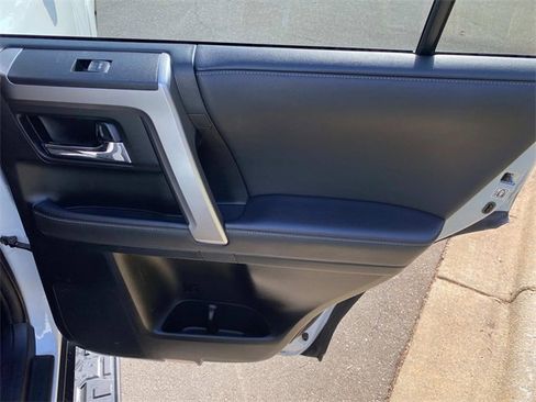 Used 2024 Toyota 4Runner SR5 image 33