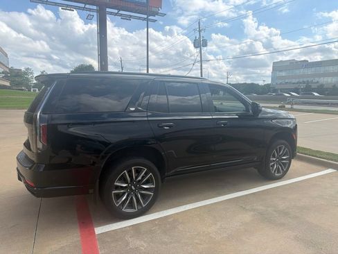 Used 2023 Cadillac Escalade Sport w/ Touring Package AWD/4WD image 10