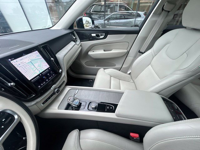 Certified 2023 Volvo XC60 B6 Ultimate w/ Climate Package AWD/4WD image 21