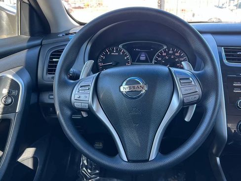 Used 2014 Nissan Altima 3.5 S FWD image 9