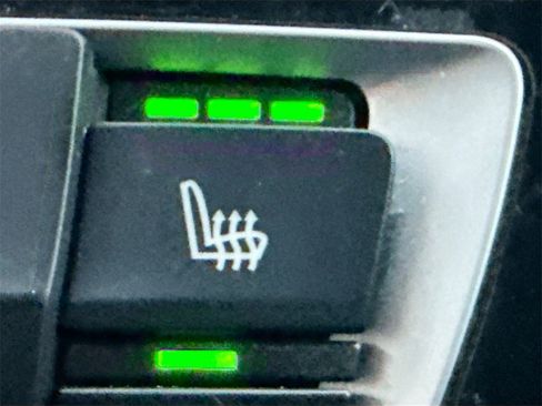 Used 2018 BMW 430i Convertible w/ Premium Package image 22