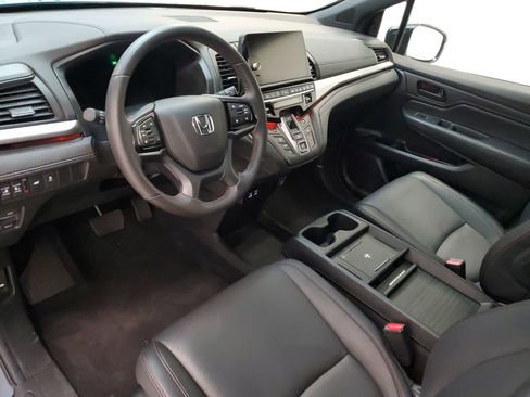 Certified 2025 Honda Odyssey Sport-L image 2