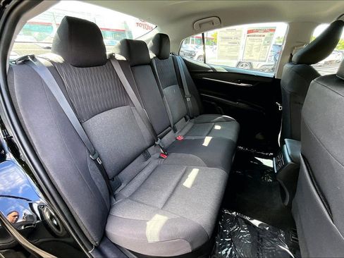Used 2025 Toyota Camry LE FWD image 25