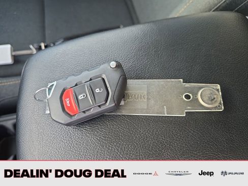 Used 2024 Jeep Wrangler Unlimited w/ LED Headlamp & Fog Lamp Group AWD/4WD image 29