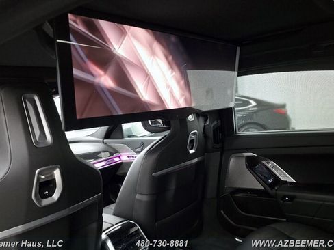 Used 2023 BMW 740i RWD image 29