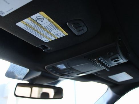 Used 2021 Ford F250 Platinum w/ FX4 Off-Road Package image 28