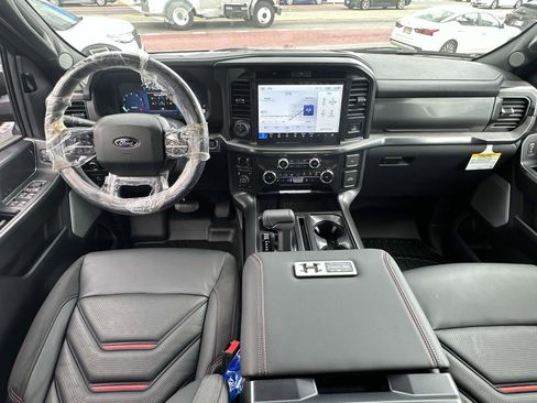 New 2025 Ford F150 Lariat w/ Equipment Group 502A High image 17