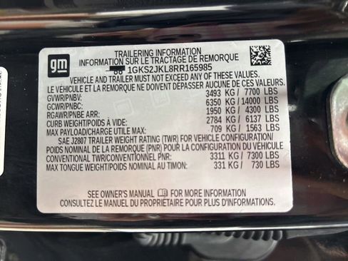 Used 2024 GMC Yukon XL Denali image 24