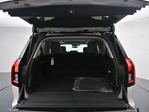 New 2025 Ford Expedition Max Active image 29