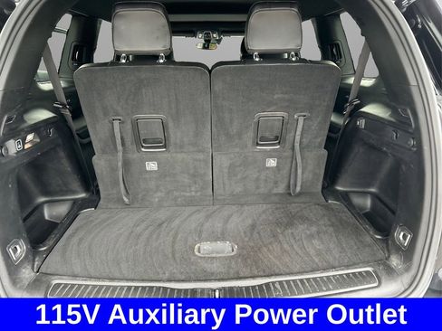 Certified 2023 Jeep Grand Cherokee L Laredo image 11