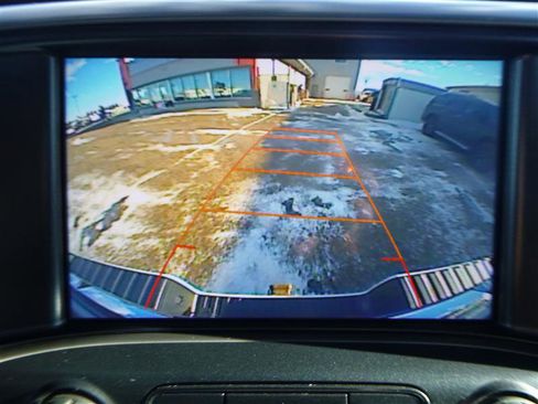 Used 2016 GMC Sierra 2500 SLT w/ All-Terrain HD Package image 10