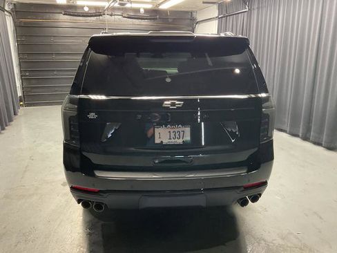 New 2026 Chevrolet Suburban Z71 w/ Comfort Package image 3