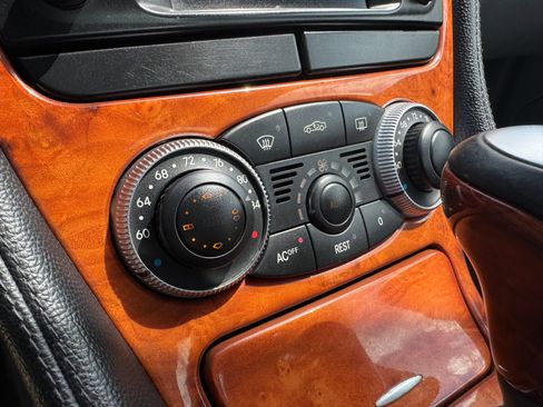 Used 2003 Mercedes-Benz SL 500 image 42