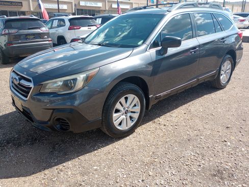 Used 2018 Subaru Outback 2.5i AWD/4WD image 3