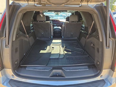 Used 2023 Cadillac Escalade V w/ LPO, ONYX Package AWD/4WD image 12