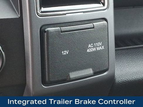 Used 2018 Ford F150 XLT w/ Equipment Group 302A Luxury AWD/4WD image 17