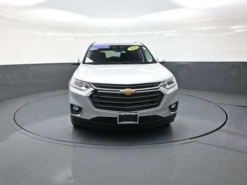 Used 2020 Chevrolet Traverse LT image 8