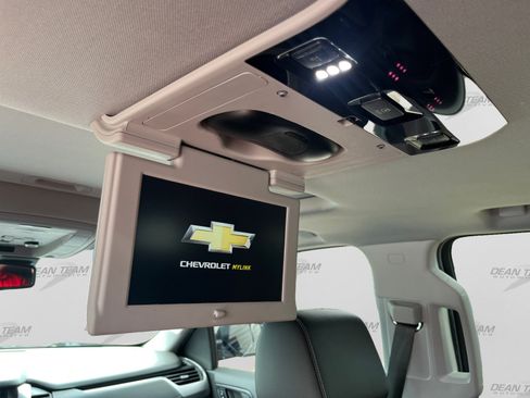 Used 2019 Chevrolet Tahoe Premier AWD/4WD image 17