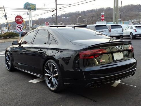 Used 2017 Audi S8 Plus w/ Dynamic Package image 4