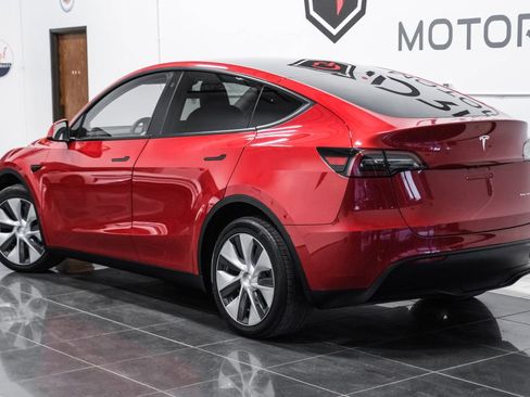 Used 2023 Tesla Model Y Long Range AWD/4WD image 12