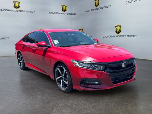 Used 2018 Honda Accord Sport image 7