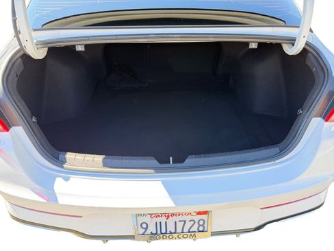 Used 2024 Kia K5 GT-Line w/ GT-Line Premium Package image 17