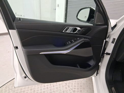 New 2026 BMW X5 xDrive40i w/ M Sport Package image 19