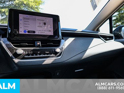 Used 2023 Toyota Corolla LE image 40