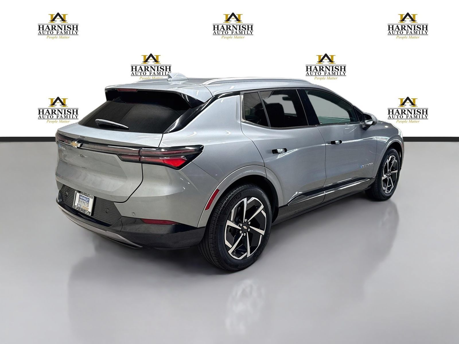 Used 2024 Chevrolet Equinox EV LT FWD image 5